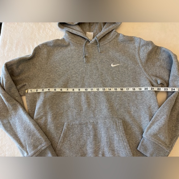 Nike Hoodie - Picture 3 of 6